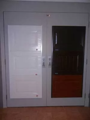 Échantillons de panneaux de portes motif classique